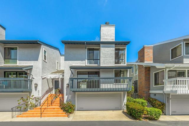 8069 Caminito Gianna, La Jolla CA: https://media.crmls.org/mediaz/c474f4d6-4455-4c7c-b60d-206afc0866fa.jpg