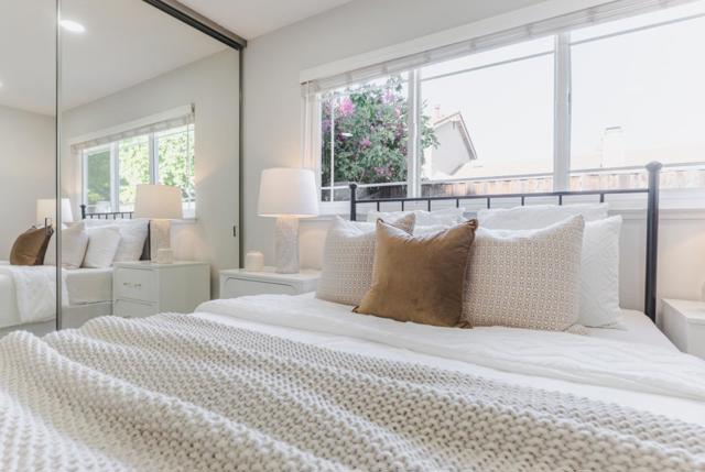 4898 Rue Bordeaux, San Jose CA: https://media.crmls.org/mediaz/c4751f2e-1984-4348-8413-cc7853b97dac.jpg