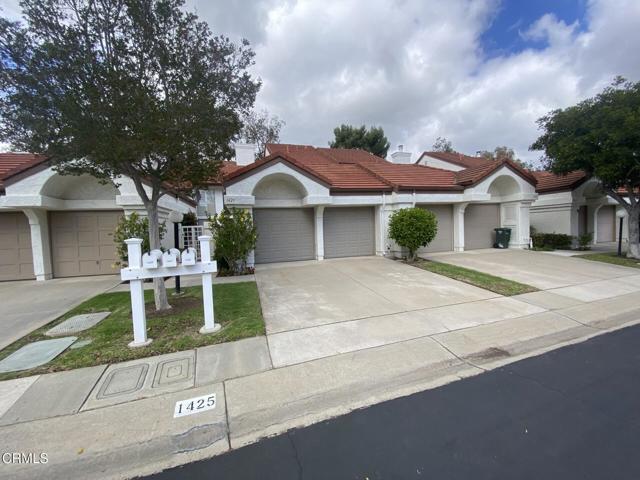 Detail Gallery Image 2 of 35 For 1425 Calle Lozano, Camarillo,  CA 93012 - 3 Beds | 2/1 Baths