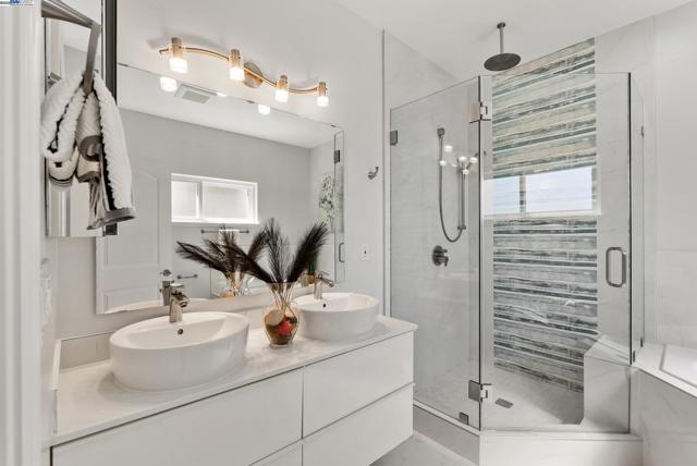 12763 Camrose Ave, Saratoga CA: https://media.crmls.org/mediaz/c47554df-60d1-476d-8b79-28749dfc4c73.jpg