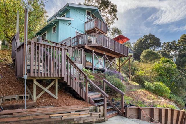 630 Encino Drive, Aptos CA: https://media.crmls.org/mediaz/c477dafc-4d33-4971-be79-4e1eb3e7df01.jpg