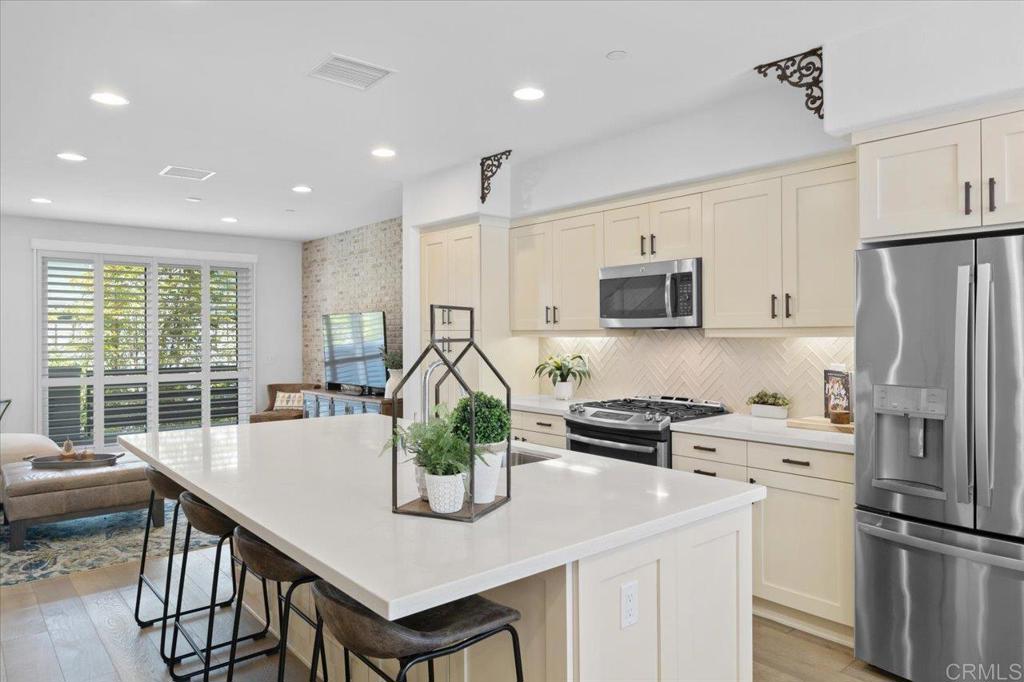 2511 State Street - photo 18