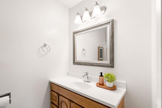 3637 Bettman Way, South San Francisco CA: https://media.crmls.org/mediaz/c4797f0a-282d-43c4-93cb-6c95727295ce.jpg