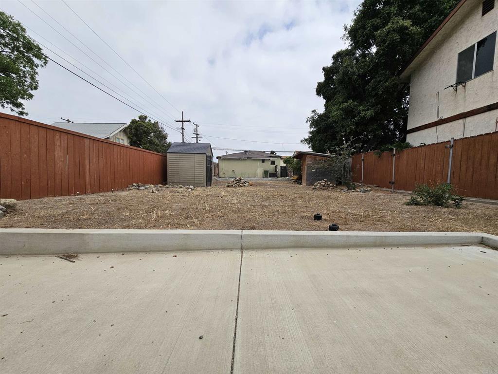 4627 Dwight Street - photo 10