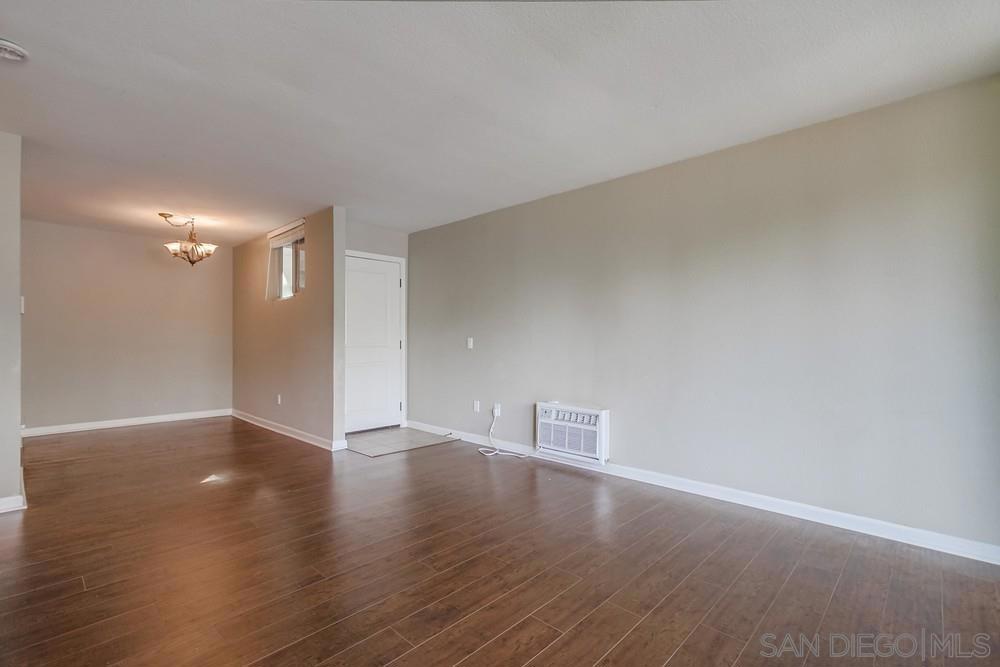 MLS #250039547SD image #11