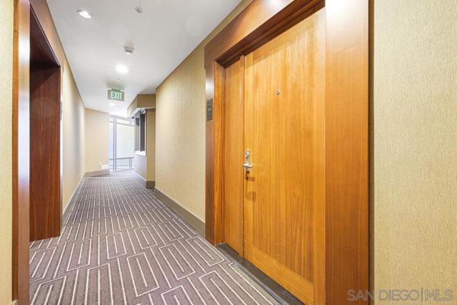 700 W Harbor, San Diego CA: https://media.crmls.org/mediaz/c47b9cee-f530-4d17-b407-4180746b3d90.jpg