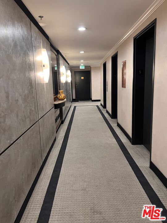 800 W 1st Street, Los Angeles CA: https://media.crmls.org/mediaz/c47dccdc-1e78-4ec2-ad6b-17f3be193487.jpg