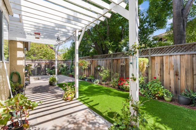17992 Hillwood Lane, Morgan Hill CA: https://media.crmls.org/mediaz/c47deac0-7732-4234-9411-75092b1caa7a.jpg