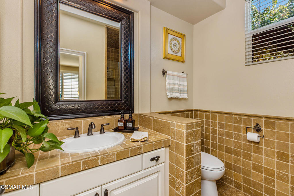 https://media.crmls.org/mediaz/c480b8e2-d180-44f9-863a-4f5c7c6c7b04.jpg?preset=X-Large