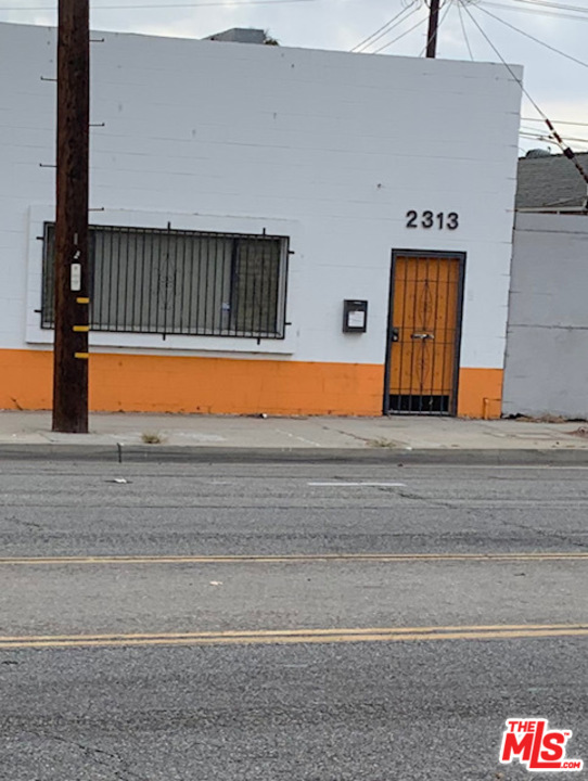 2313 San Fernando Boulevard, Burbank, California 91504, ,Commercial Sale,For Sale,San Fernando,20627056