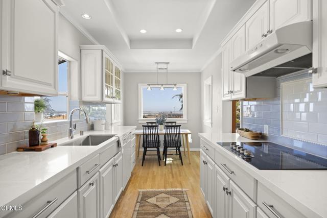 2371 Foster Avenue, Ventura CA: https://media.crmls.org/mediaz/c4814ec4-598d-4ac3-9f62-fa9b556c476a.jpg