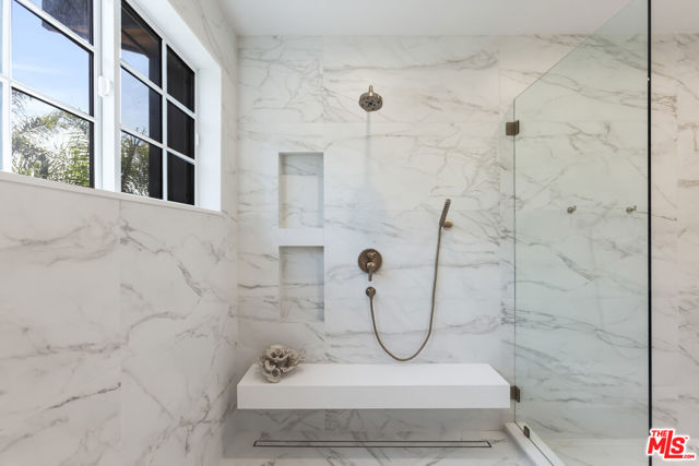 908 Rosecrans Avenue, Manhattan Beach, California 90266, 5 Bedrooms Bedrooms, ,1 BathroomBathrooms,Residential,For Sale,Rosecrans,25547139