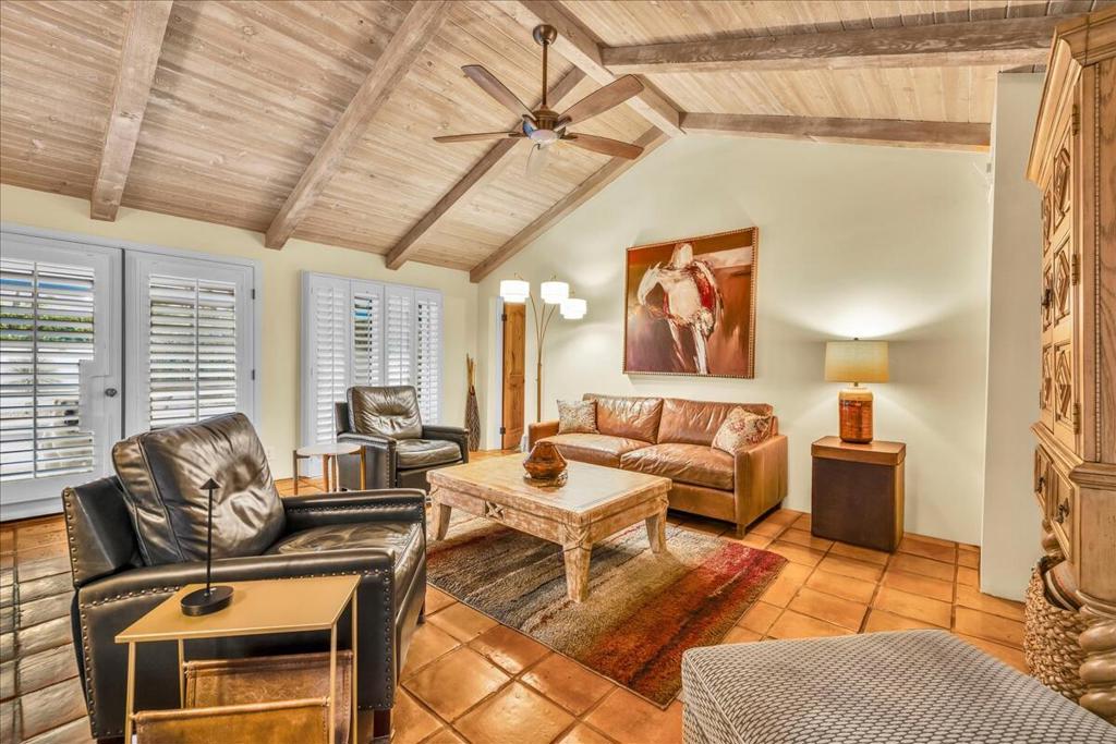 MLS #219135807DA image #5