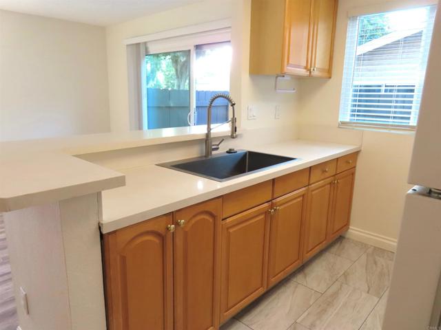 965 Jamacha Road, El Cajon CA: https://media.crmls.org/mediaz/c4832829-2d94-43e7-8ee2-da2e6663b097.jpg