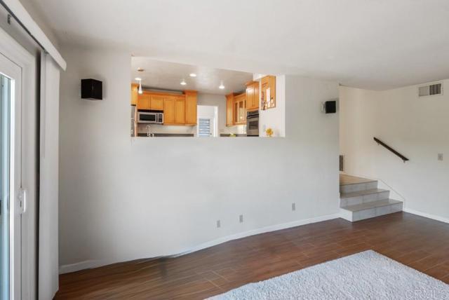 Detail Gallery Image 19 of 53 For 14040 Old Station Road, San Diego,  CA 92064 - 4 Beds | 2/1 Baths