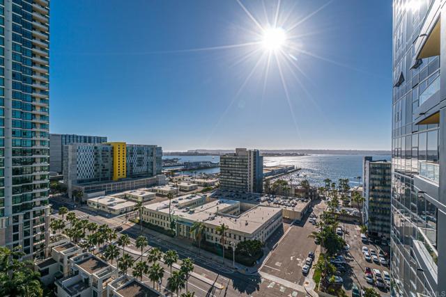 Detail Gallery Image 34 of 39 For 1325 Pacific Hwy, San Diego,  CA 92101 - 2 Beds | 2 Baths