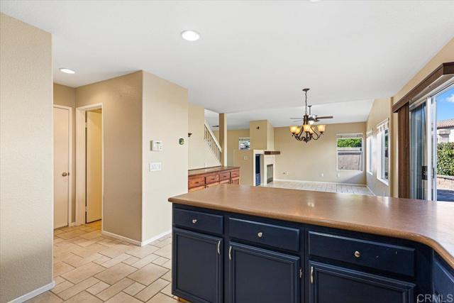 Detail Gallery Image 11 of 41 For 2268 Poppy Hills Dr, Chula Vista,  CA 91915 - 3 Beds | 2/1 Baths