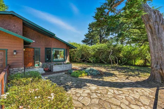 430 Marine Boulevard, Moss Beach CA: https://media.crmls.org/mediaz/c48638f8-9305-4ee9-8e79-a76052fef6c7.jpg