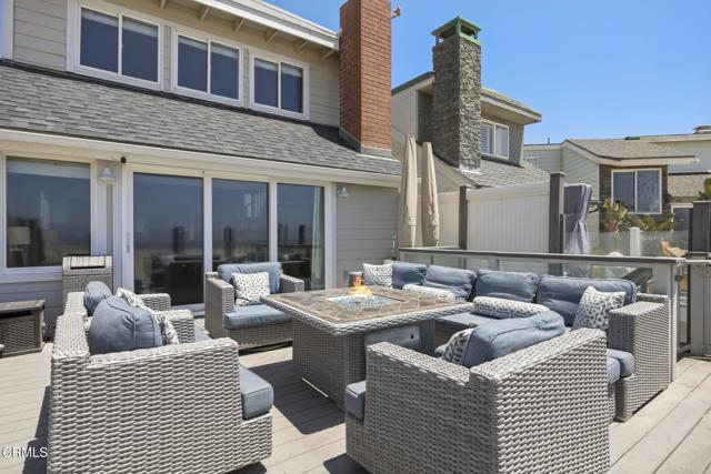 Detail Gallery Image 17 of 64 For 325 Ocean Dr, Oxnard,  CA 93035 - 5 Beds | 3 Baths