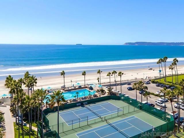 0 1750 Avenida Del Mundo, Coronado CA: https://media.crmls.org/mediaz/c4873b22-8ced-460a-b072-3e9f3cb2f599.jpg