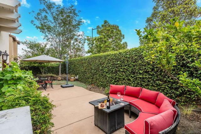 5621 Shasta Daisy Trl, San Diego CA: https://media.crmls.org/mediaz/c4887e18-4f3f-4ad5-afe2-881d68db454d.jpg