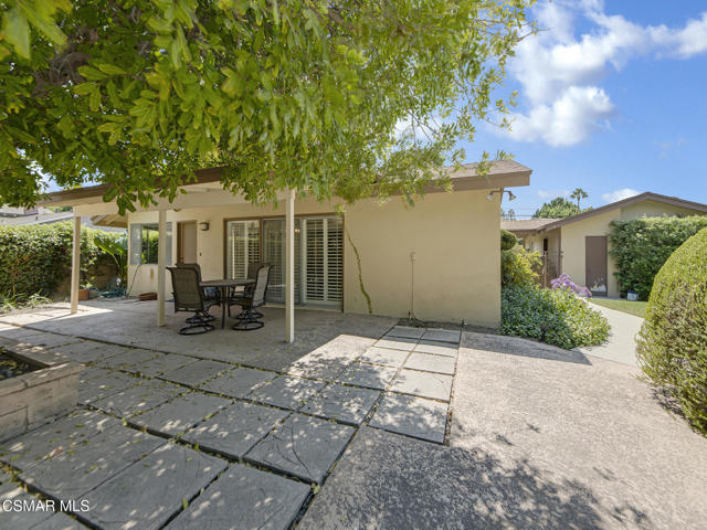 5448 Bothwell Road, Tarzana CA: https://media.crmls.org/mediaz/c488a385-6ea8-4db9-b399-ea674223badc.jpg