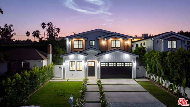 4539 Longridge Avenue, Sherman Oaks CA: https://media.crmls.org/mediaz/c488e458-37ca-478f-b354-4f6e68678c2e.jpg