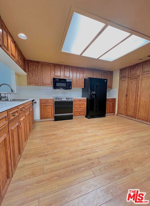 38689 Dahlia Way, Palm Desert, CA 92211