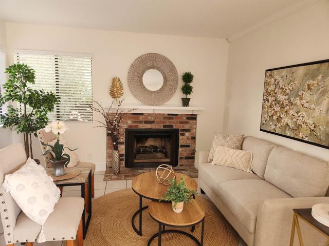 Detail Gallery Image 17 of 27 For 2926 Alwood Ct, Spring Valley,  CA 91978 - 2 Beds | 2 Baths