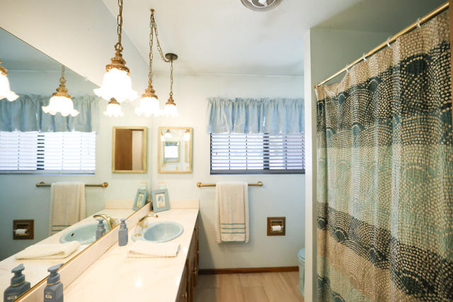 108 Palomino Drive, Big Bear CA: https://media.crmls.org/mediaz/c4895fcd-144f-4eb4-acc6-e05f2b2cc961.jpg