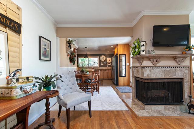 8420 Porter Hill Terrace, La Mesa CA: https://media.crmls.org/mediaz/c4899f91-66b5-4310-88a6-b998f0a084a9.jpg