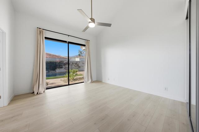 56300 Pebble Beach, La Quinta CA: https://media.crmls.org/mediaz/c48b17ef-f487-4105-86c5-5f2281e592d5.jpg
