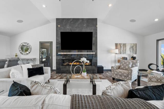 640 Evans Road, Milpitas CA: https://media.crmls.org/mediaz/c48b20b1-9756-4d72-ad82-2792ab7af439.jpg