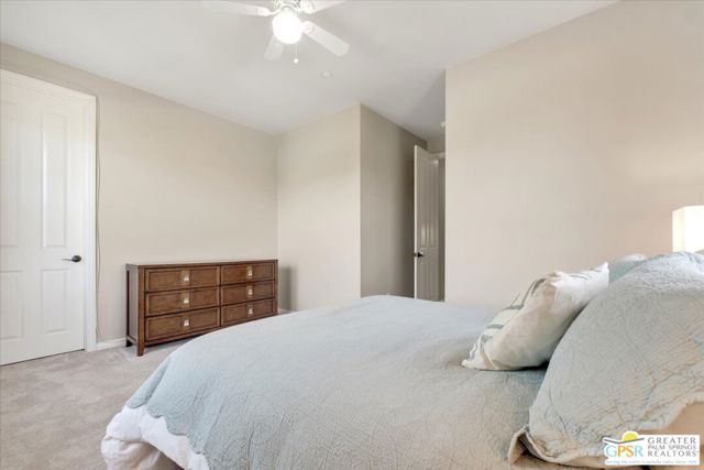 74121 Kingston Court, Palm Desert CA: https://media.crmls.org/mediaz/c48b3c98-afe9-4103-80ce-46bb9da17a27.jpg