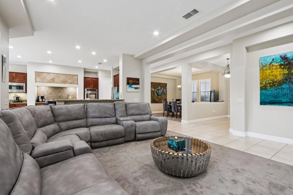 MLS #219136946DA image #17