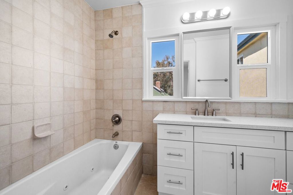 MLS #25616969 image #5