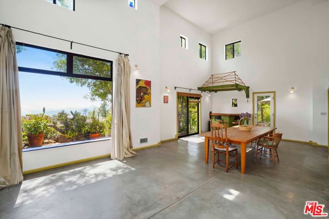 Drew Fenton | 190 Loma Metisse Road Malibu CA | MLS: 7251668