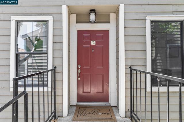 132 Eastridge Dr, San Ramon CA: https://media.crmls.org/mediaz/c48da18b-a595-4e3a-ad6e-a098e3d4d067.jpg