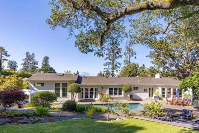 401 Hillsborough Boulevard, Hillsborough CA: https://media.crmls.org/mediaz/c48de8af-9175-46c5-9bcc-984c6b3ecfde.jpg