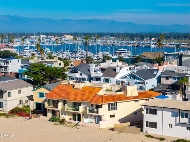 Detail Gallery Image 4 of 17 For 3301 3305 Ocean Dr, Oxnard,  CA 93035 - – Beds | – Baths