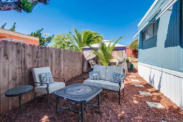 Detail Gallery Image 38 of 47 For 1120 E Mission Road #27,  Fallbrook,  CA 92028 - 2 Beds | 2 Baths