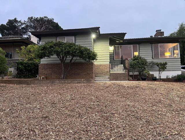 3958 Kenwood Dr, Spring Valley CA: https://media.crmls.org/mediaz/c48f09bf-8469-4832-ab33-72b116c609da.jpg