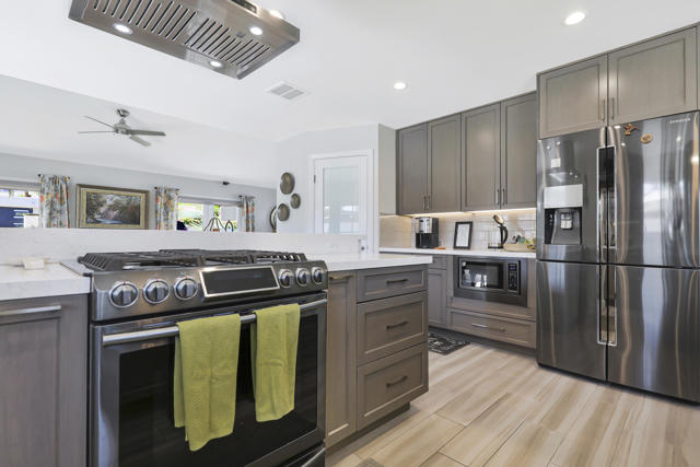 Extremely spacious kitchen