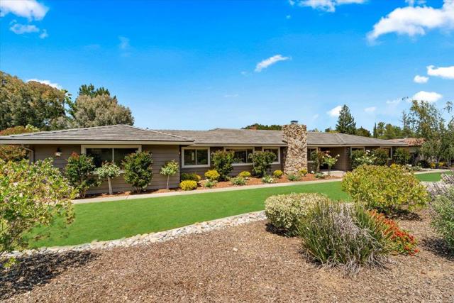 14139 Taos Drive, Saratoga CA: https://media.crmls.org/mediaz/c4907ac9-e2e1-468c-898b-9d0efd2e5e08.jpg