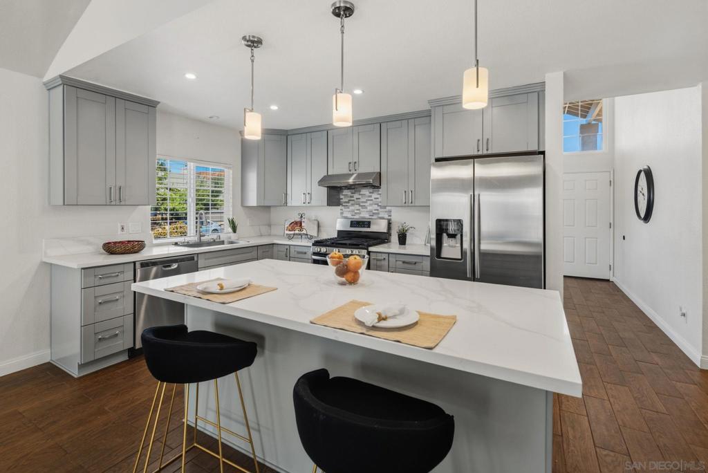 9005 Chart House St. - photo 11