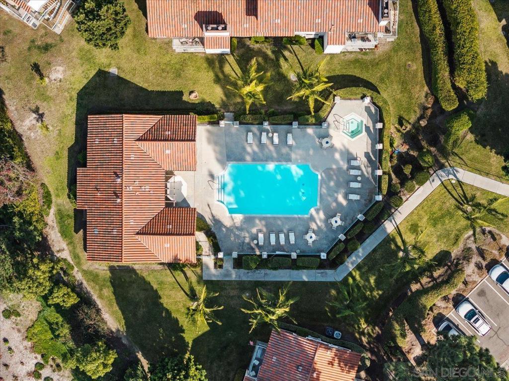 https://media.crmls.org/mediaz/c491a490-b518-4946-8be0-3afca1cc230e.jpg?preset=X-Large