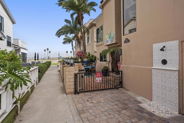 841 Pismo Ct, San Diego CA: https://media.crmls.org/mediaz/c49311ac-350e-48fb-b899-42052c1d1969.jpg