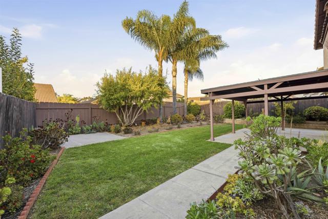 10985 Sunny Meadow St, San Diego CA: https://media.crmls.org/mediaz/c4932435-b6f4-4ddc-9341-ebdc1f2233bf.jpg