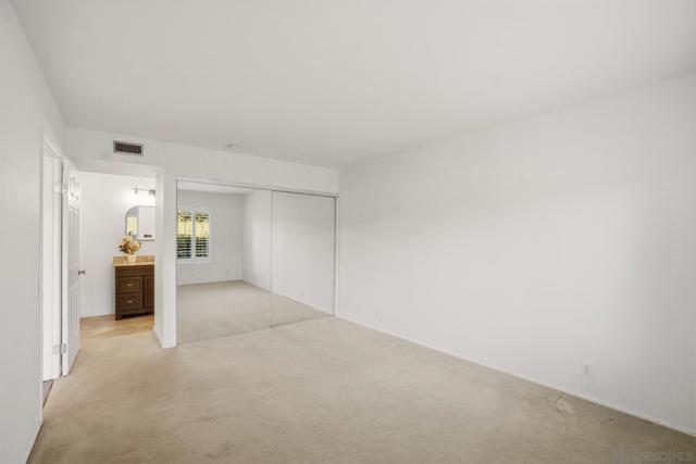 4040 Porte La Paz, San Diego CA: https://media.crmls.org/mediaz/c493dd74-21db-4c29-bd5c-eb5346ffa8f8.jpg