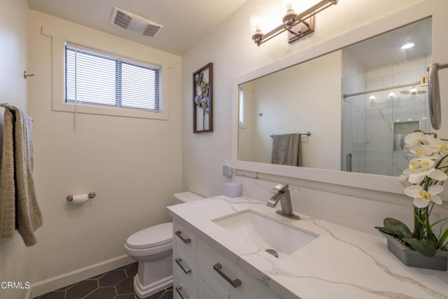 Detail Gallery Image 16 of 22 For 851 Adu Pine Knot Ave #1/2,  Big Bear Lake,  CA 92315 - 1 Beds | 1 Baths